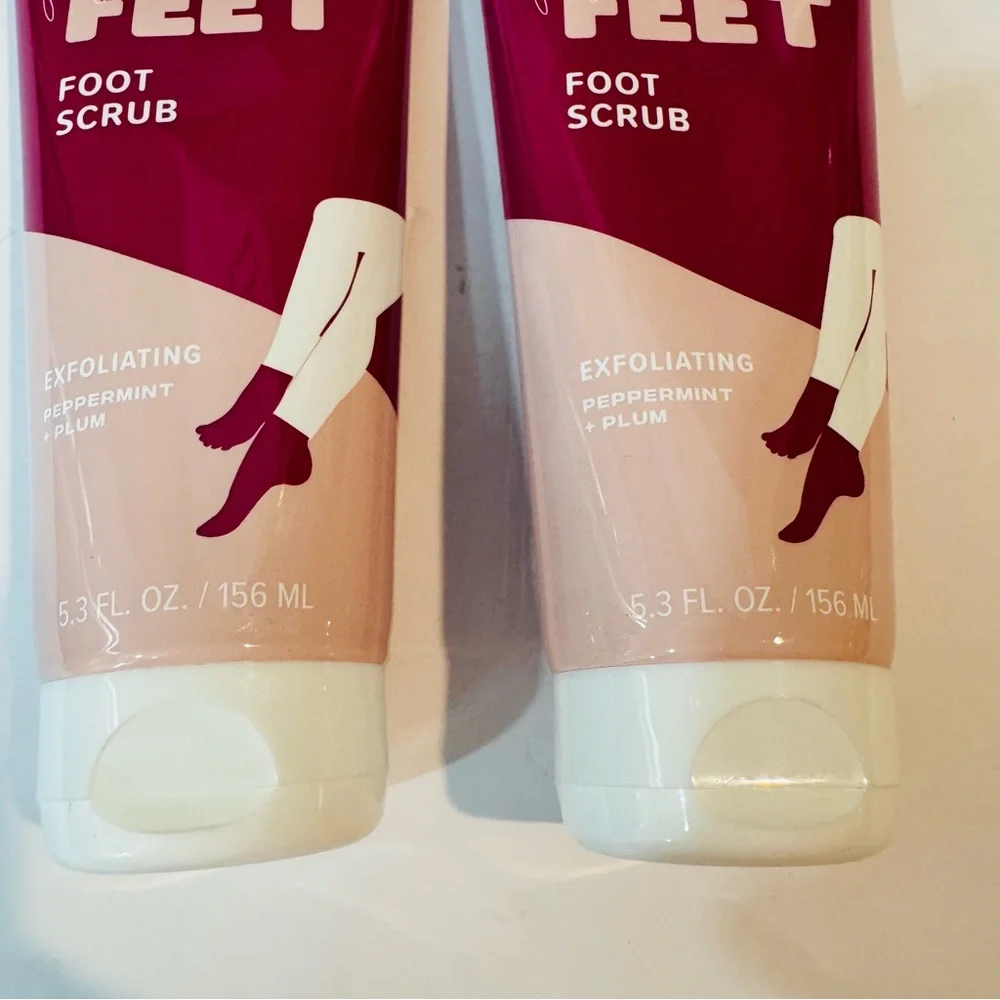 Freeman Flirty Feet Exfoliating Scrub Peppermint & Plum 5.3oz / 150ml Pk of 2